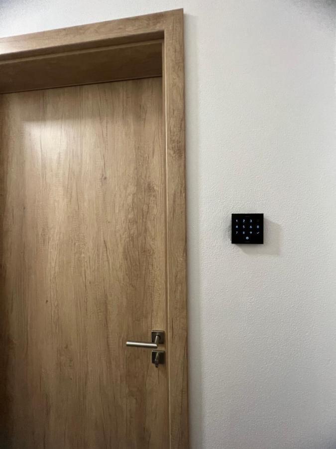 Hobiti Apartman - Frodo Černá v Pošumaví Eksteriør billede