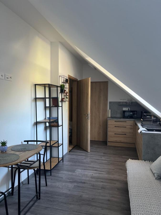 Hobiti Apartman - Frodo Černá v Pošumaví Eksteriør billede
