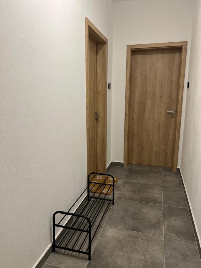Hobiti Apartman - Frodo Černá v Pošumaví Eksteriør billede